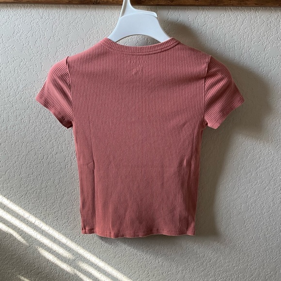 American Eagle Girls Ribbed Tee | XS | Muted Rose | New With Tags - Picture 6 of 7